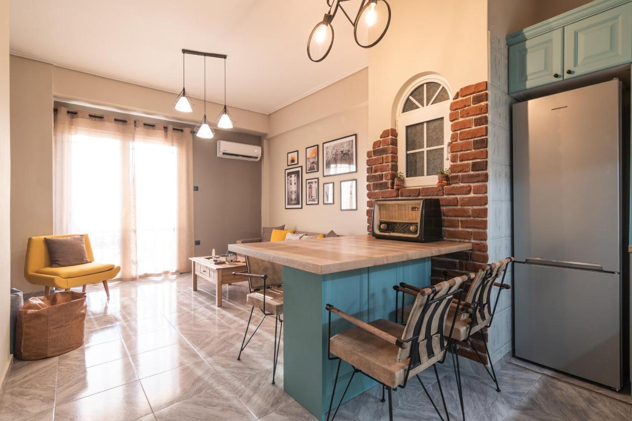 Vintage Apartment In Athens-Zografou Esterno foto
