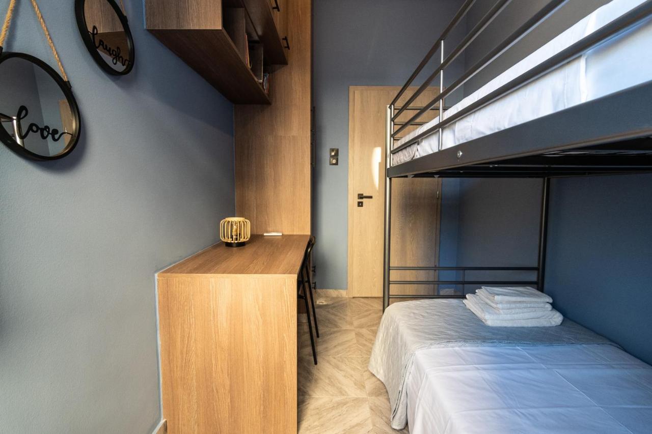 Vintage Apartment In Athens-Zografou Esterno foto